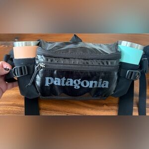 🔥Stylish Patagonia 5-L (holds a ton!) Shiny Black Fanny Bag - Unisex